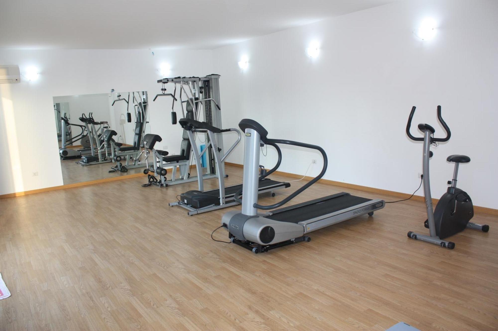 Hotel Residence La Villetta Каннето Экстерьер фото