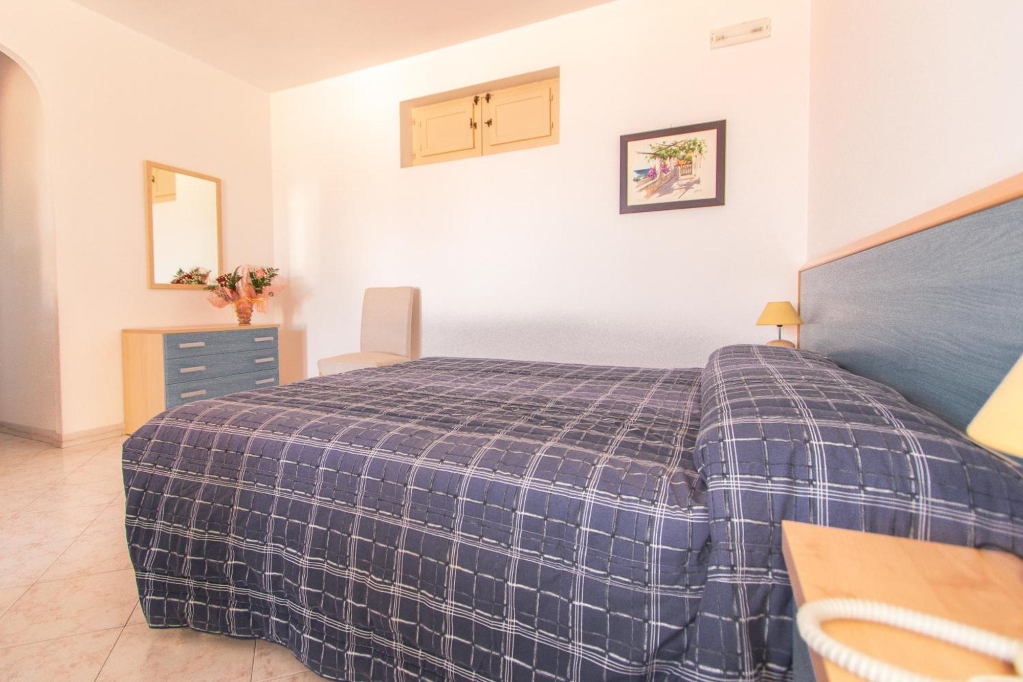 Hotel Residence La Villetta Каннето Номер фото