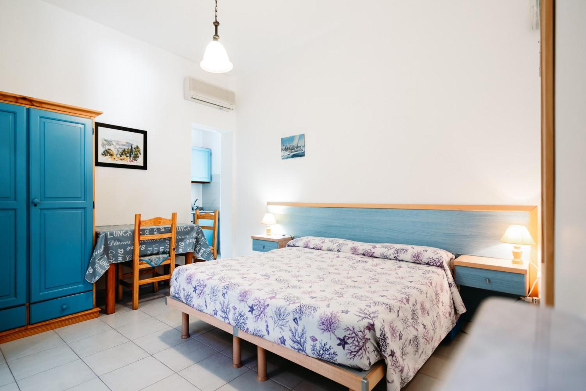 Hotel Residence La Villetta Каннето Номер фото