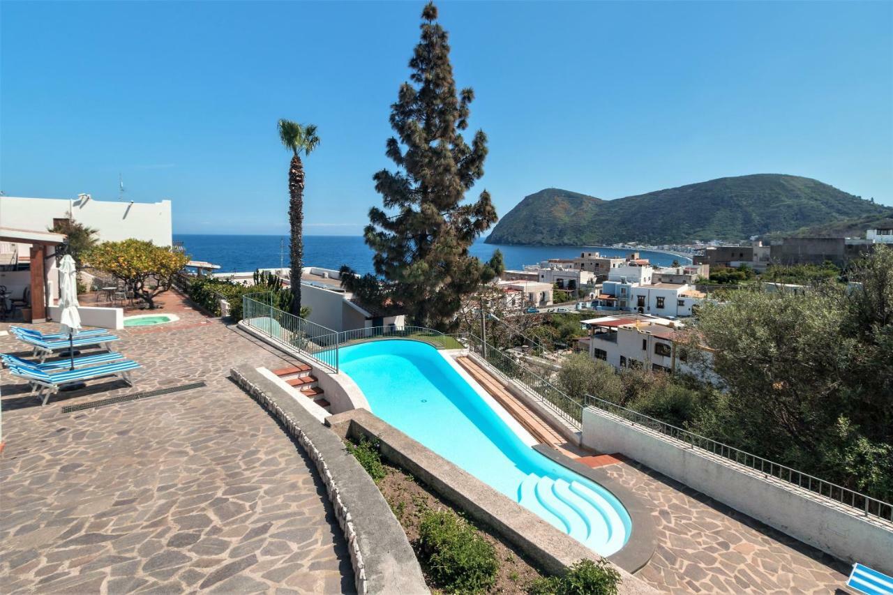 Hotel Residence La Villetta Каннето Экстерьер фото
